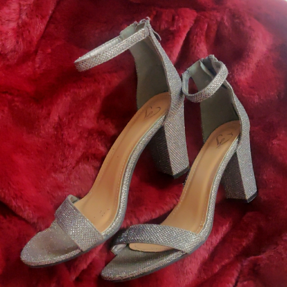 Windsor Sparkly Block heels